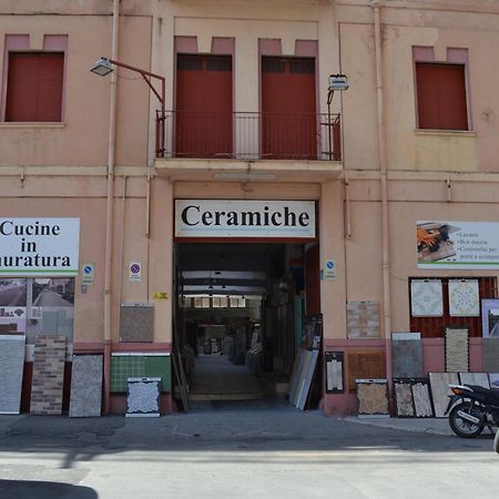 Hotel A Tre Passi Dal Centro Palermo Exterior foto